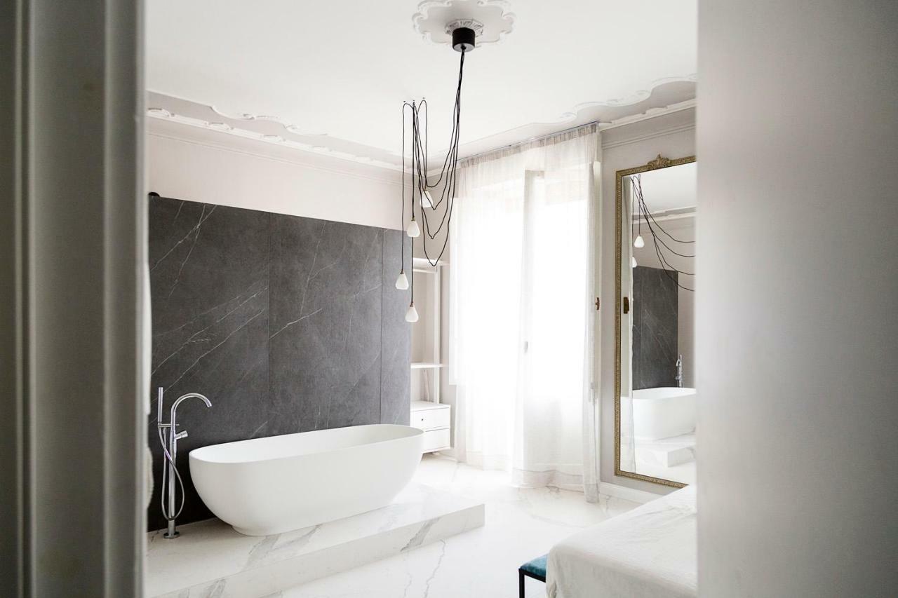 Le Bain Suite - Accanto Al Mare Vicinissima A Ortigia E Al Teatro Syracuse Luaran gambar